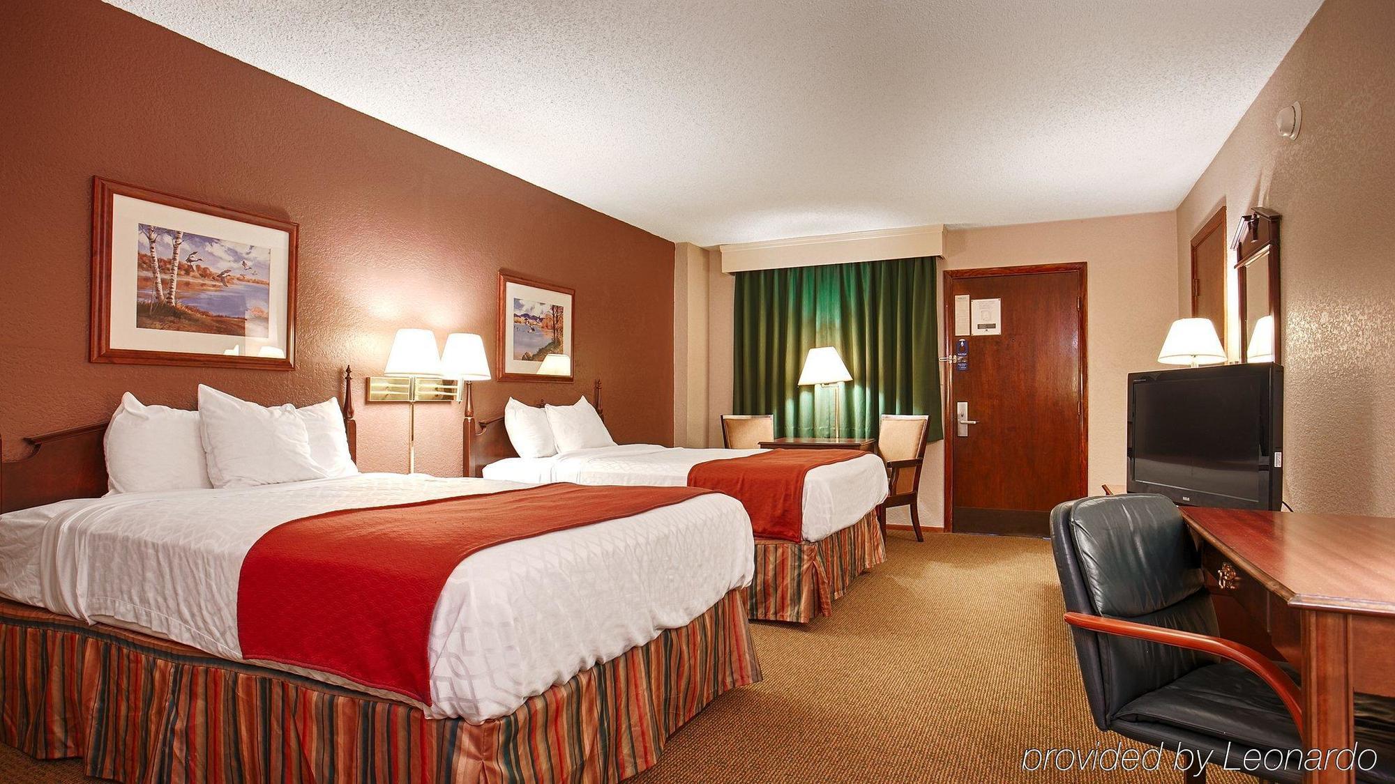 Quality Inn ואוסאו מראה חיצוני תמונה