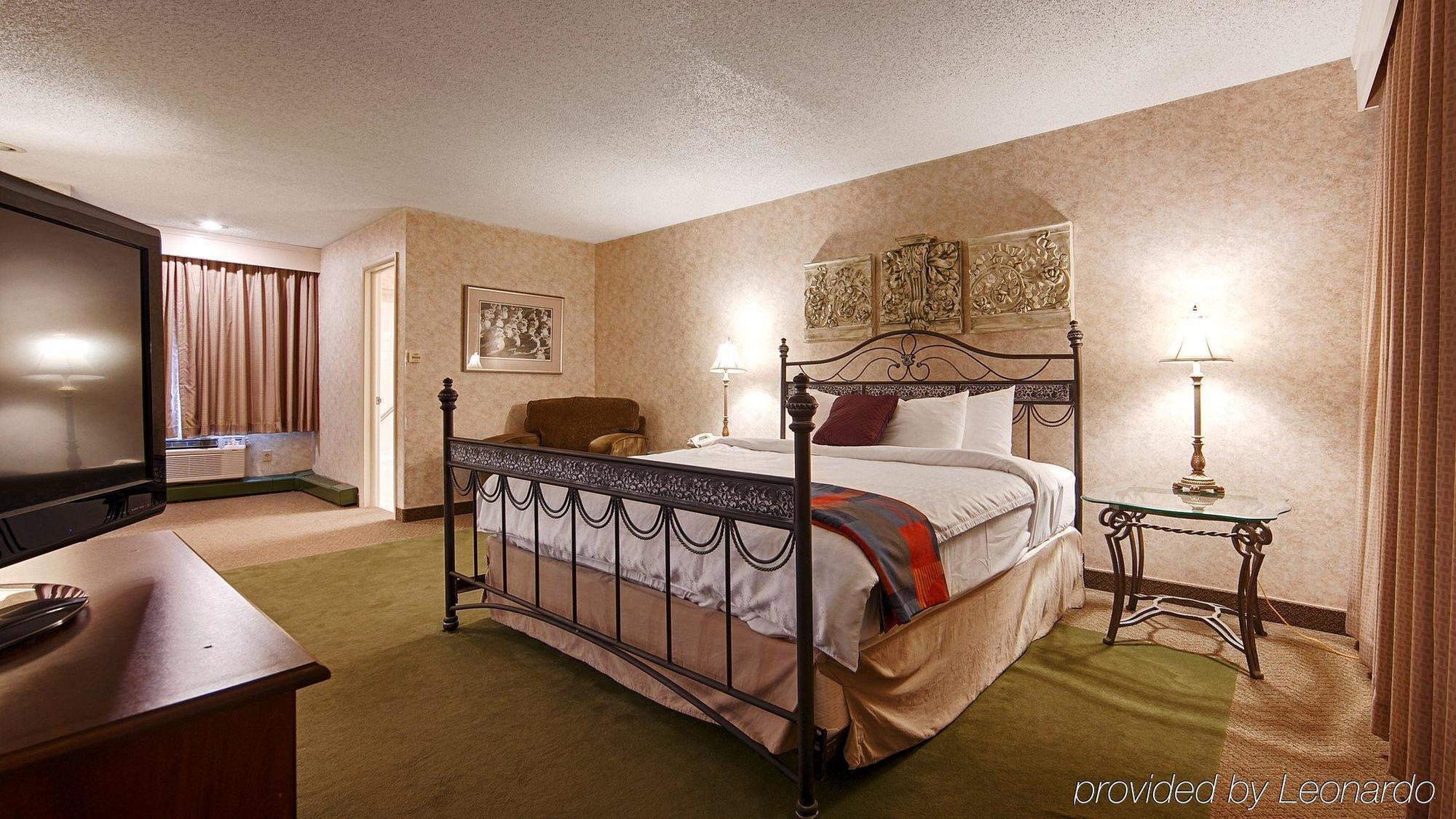 Quality Inn ואוסאו מראה חיצוני תמונה